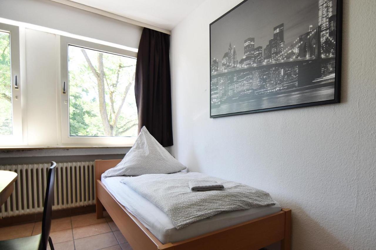 Koeln Hoehenberg Colonia Exterior foto