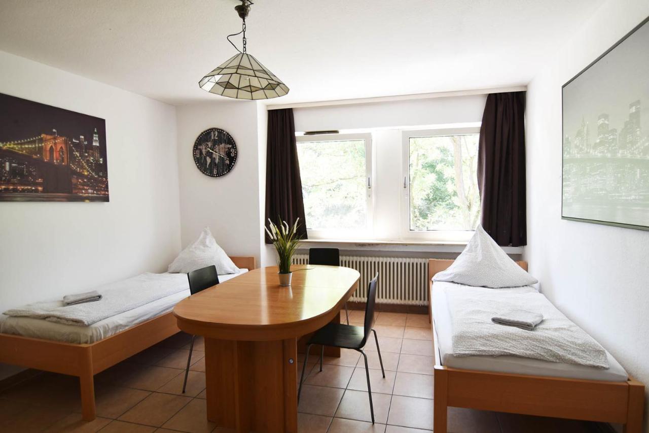 Koeln Hoehenberg Colonia Exterior foto