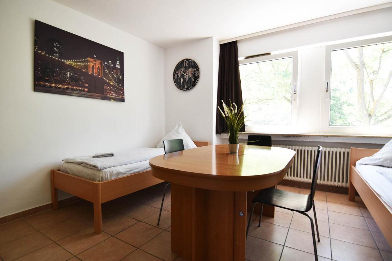 Koeln Hoehenberg Colonia Exterior foto
